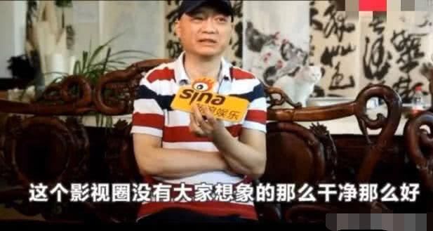 黄毅清微博爆料后，揭露此事的崔永元更换了置顶微博，这次撕谁?