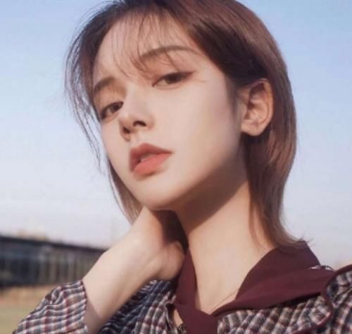  巨蟹座：“最能说谎”的4大星座女，善于伪装自己，偏偏颜值还非常高！