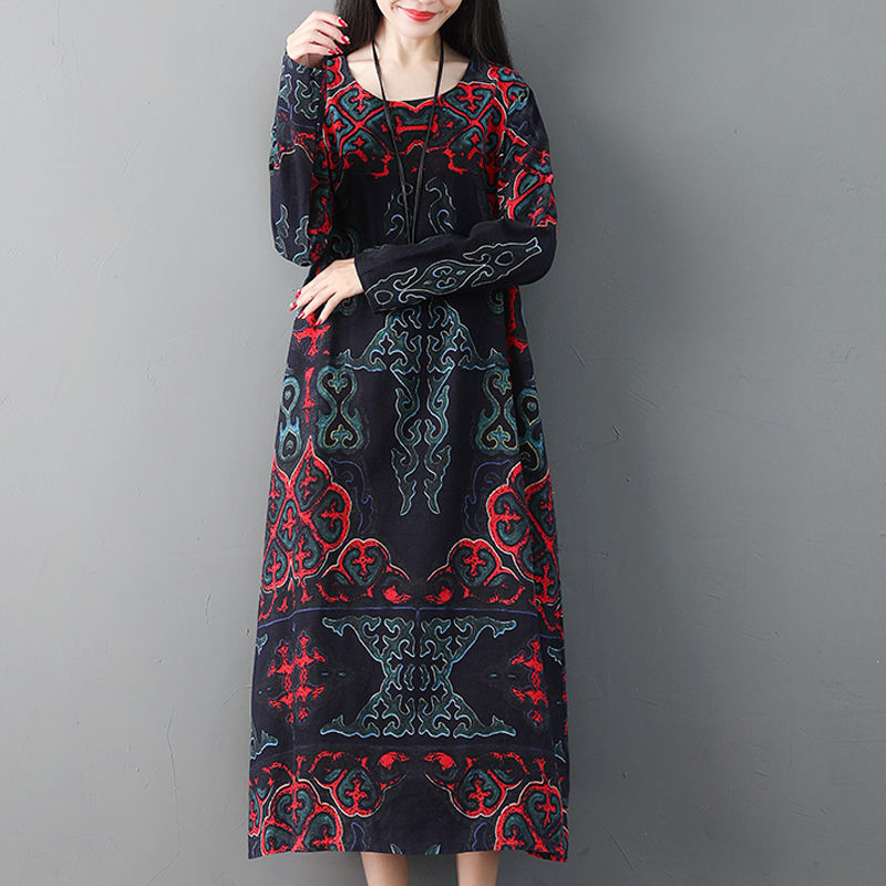 这才是小女人该有的风范!穿这印花裙,复古清新有气质