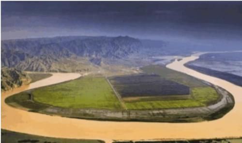  「奔流」中国第二大河流，源头仅碗口大河水却奔流不息，为何誉