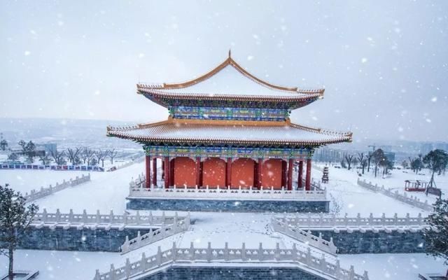 初冬已至，降温来袭 | 陕西这些地方已经下雪啦！想看雪景的走起