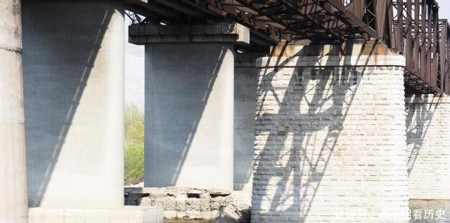 詹天佑设计的中国第一大铁桥，长665米，至今125年成旅游景点