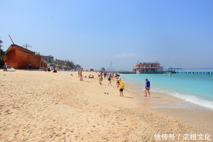 因大海到三亚，爱上大海