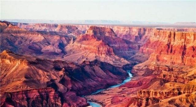 大量华人从美国回来，背后原因令人气愤，网友：走了就不要回来