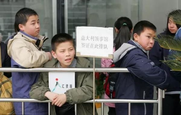 意大利传闻“中国人永远不会死”背后的真相让人心疼