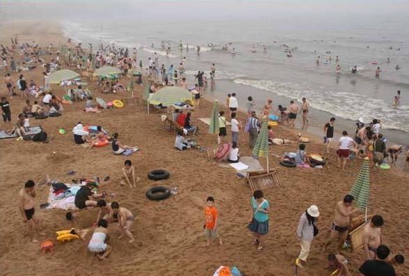 令人神往的北戴河，如今却变成不堪重负，网友：最良心的避暑胜地