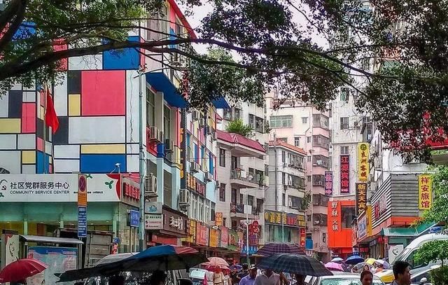 反反复复：深圳道路反复开挖，房东开始反击：生意没法做，租客开始要求退房