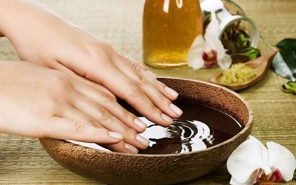 每天用白醋和“它”洗脸，女人50肌肤依然无斑无点还细腻