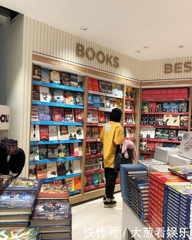 情人节最劲爆消息，许晴现身机场疑似怀孕，彭于晏要当爹？