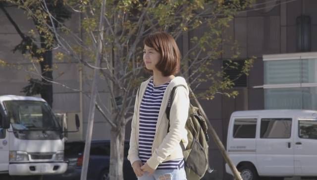 女孩没化妆和化了妆去找陌生男人借钱，结果令人深思