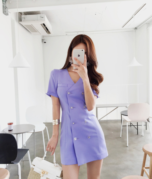 女神孙允珠，香水紫罗兰小资格调西装衬裙