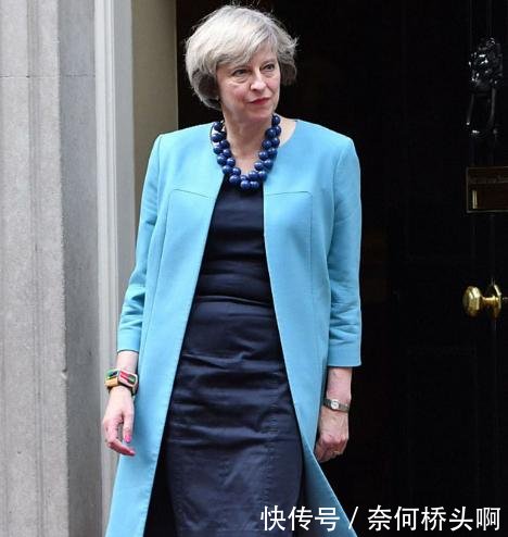 各国女政治人物穿高跟鞋梅姨热爱豹纹高跟鞋，伊万卡最漂亮！