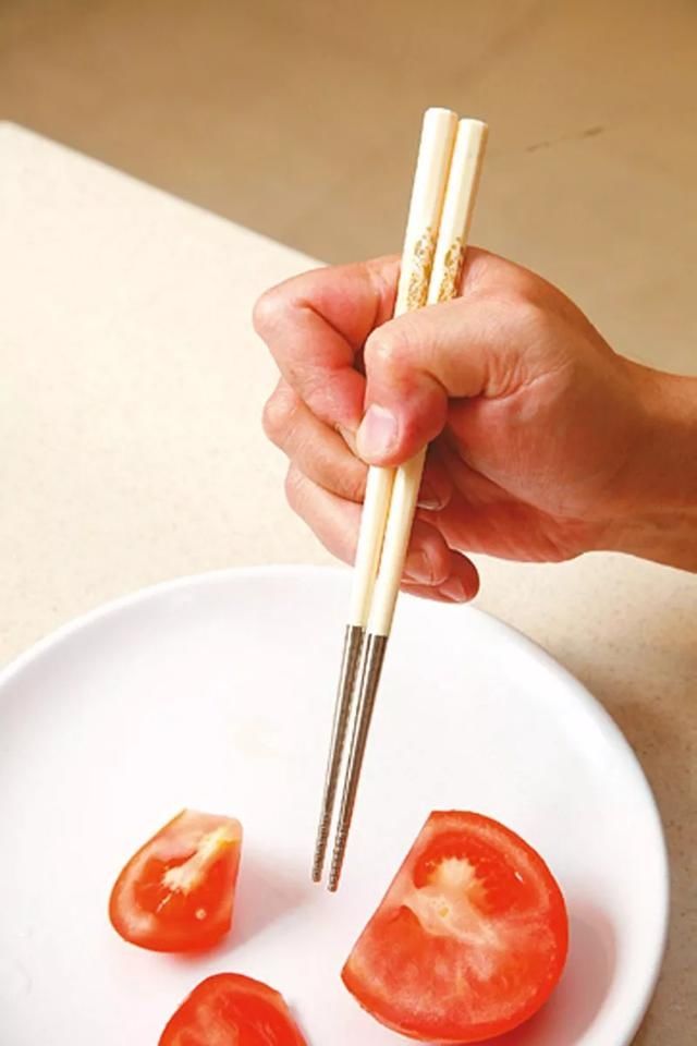  『料理』用什么材质的筷子也有讲究，你知道选哪种筷子才是最合适的嘛？