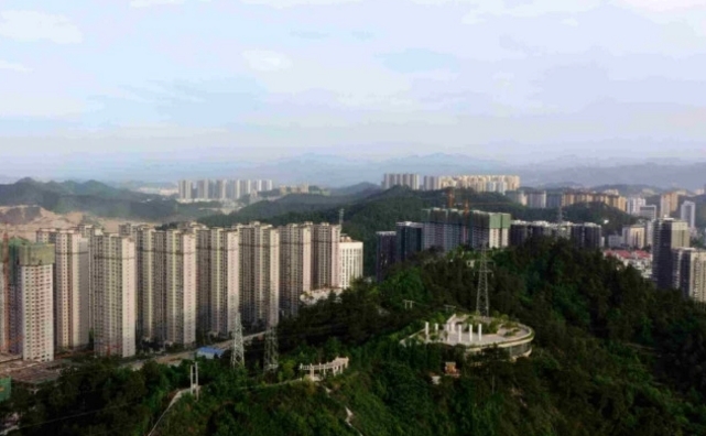 四川一小县厉害了，被780亿高铁砸中，未来发展势如破竹