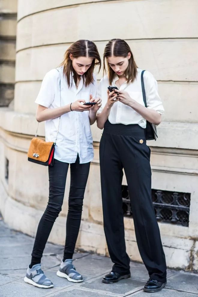 那些真正时髦的人 打折季只买这些