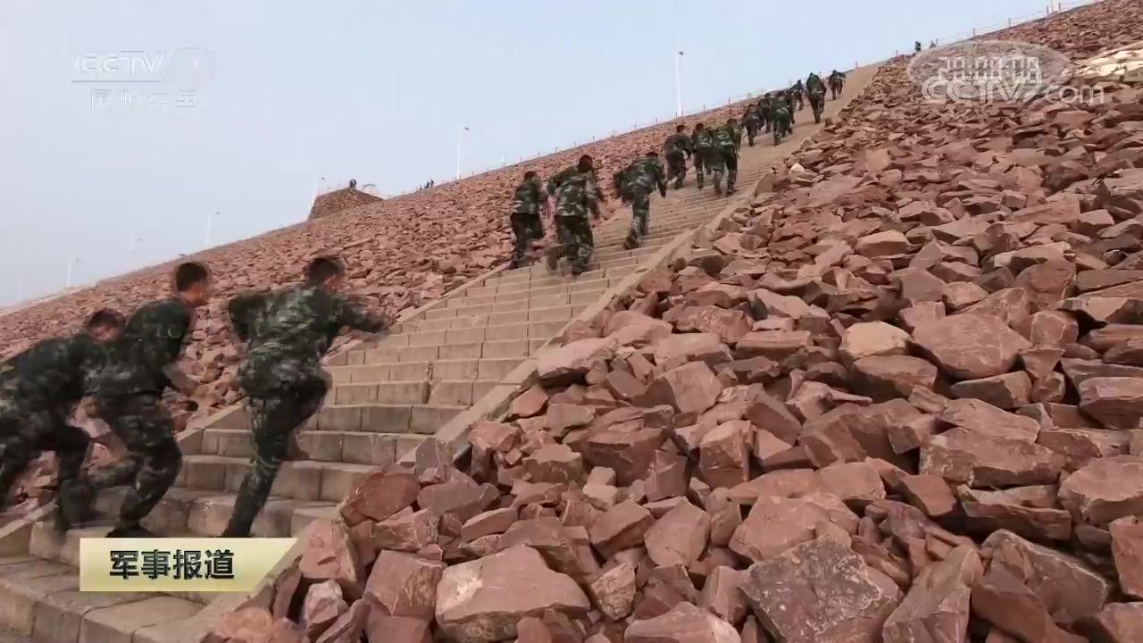 探秘黄河小浪底水坝“心脏”地带地下武警哨位