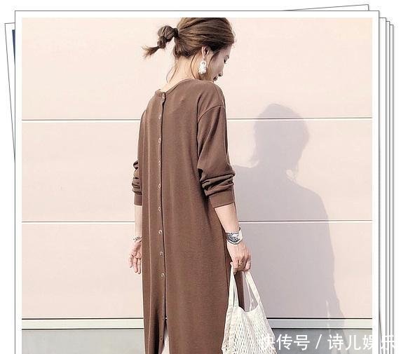  「春季造型」长款纯色连衣裙的春季穿搭look，新鲜的时尚日系风看你喜欢不