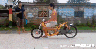 『双鞋』这双鞋的质量也太可了吧,不会有任何不透气的感觉,还会有凉风从脚底吹过哈哈哈