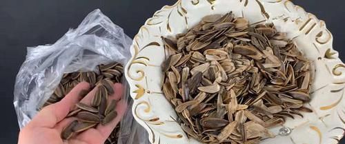  『新手』新手养花，抓一把它在盆底，叶不黄，根不烂，花开一茬接一茬！