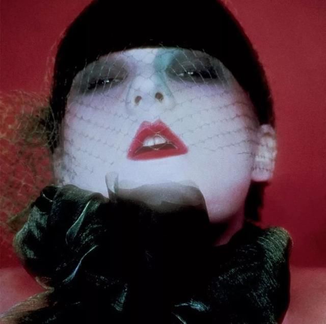 化妆品柜姐永远不会告诉你的秘密，这5位彩妆师忍不住爆料！