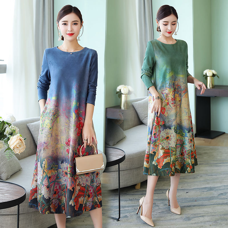 这酒红裙找了3天3夜，太好看了!款款精致，妈妈穿上减龄像30