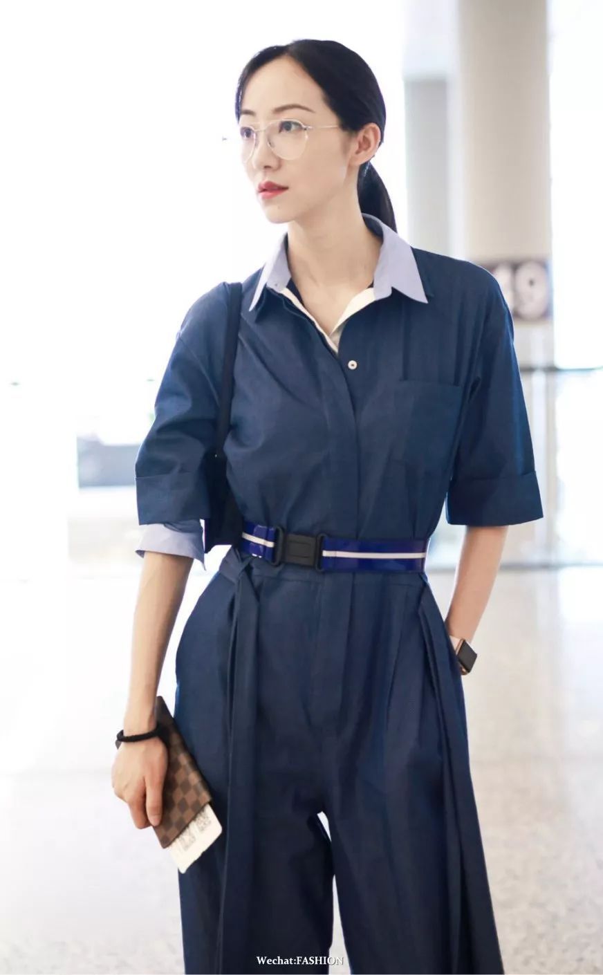 明星 | 孟美岐机场大玩“下半身失踪” 韩雪太会穿献上我的膝盖