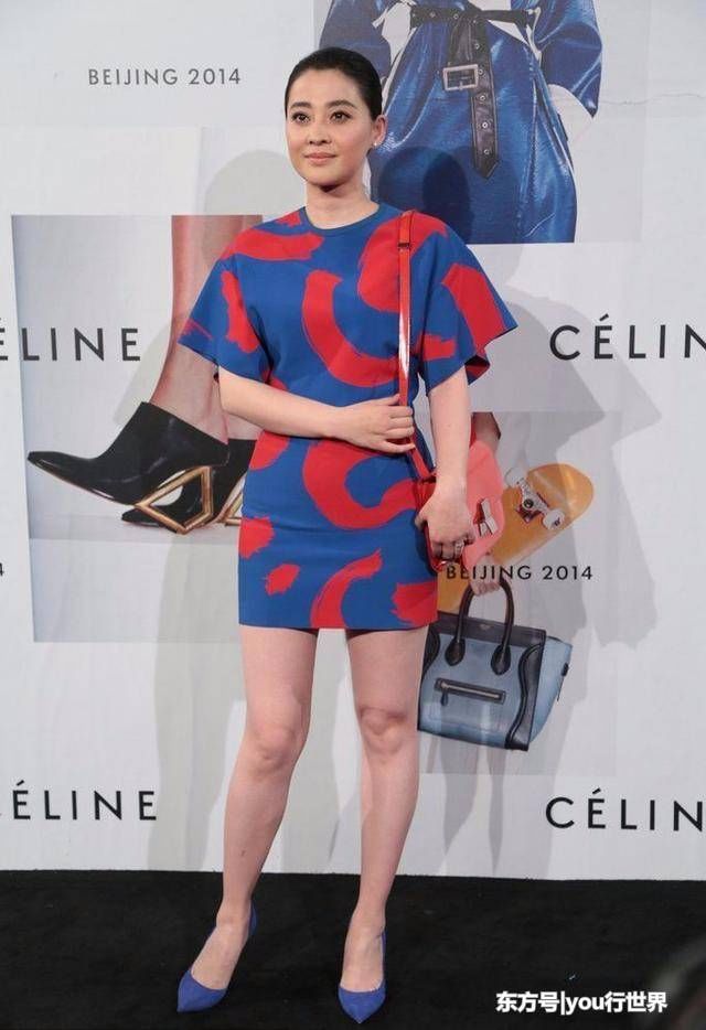 43岁梅婷气质虽好,撞衫43岁田海蓉,却被网友说是不自量力!