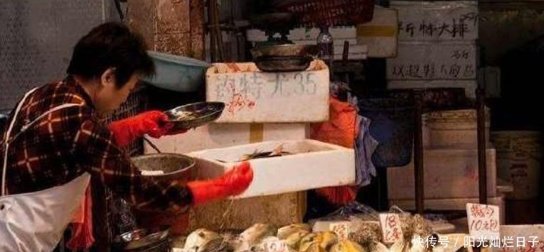 为何说在香港生活比大陆辛苦看看他们的菜市场，你就能找到答案