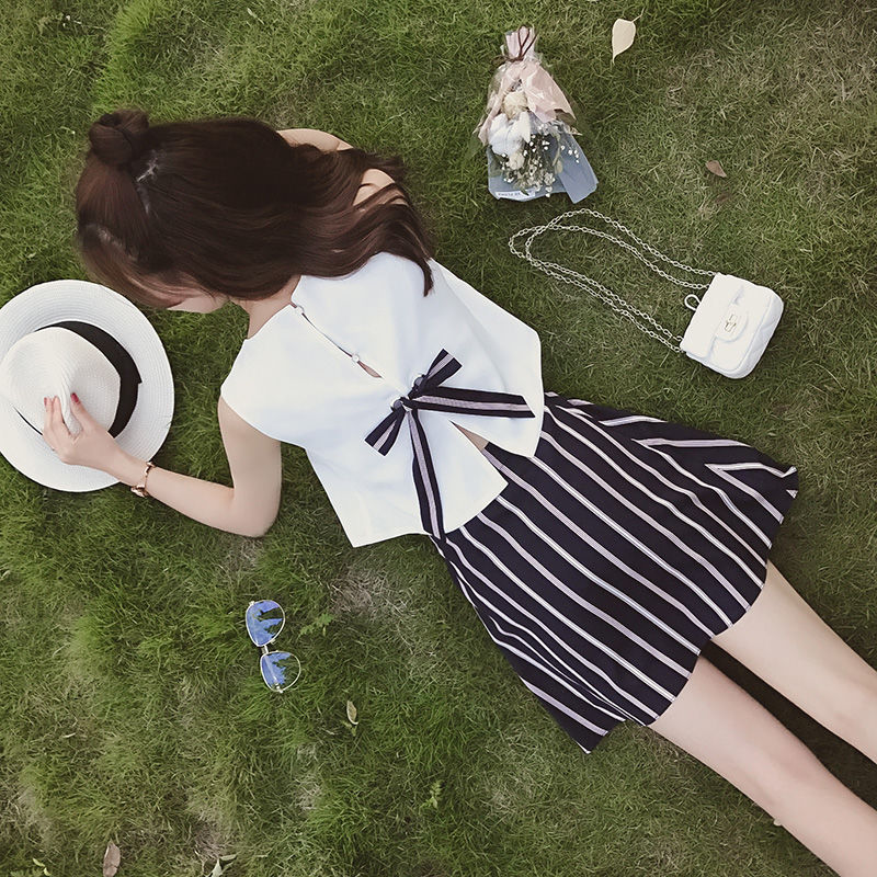 一个女人是不是真的美女，看她这个地方，一看一个准