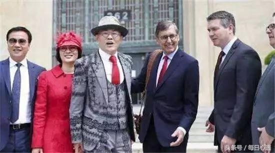 周立波案天文律师费 至今让他后怕