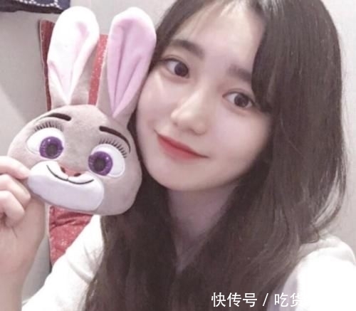  校花@被“天使吻过”的3种脸型，个个都是校花级，男生“一见就钟情”