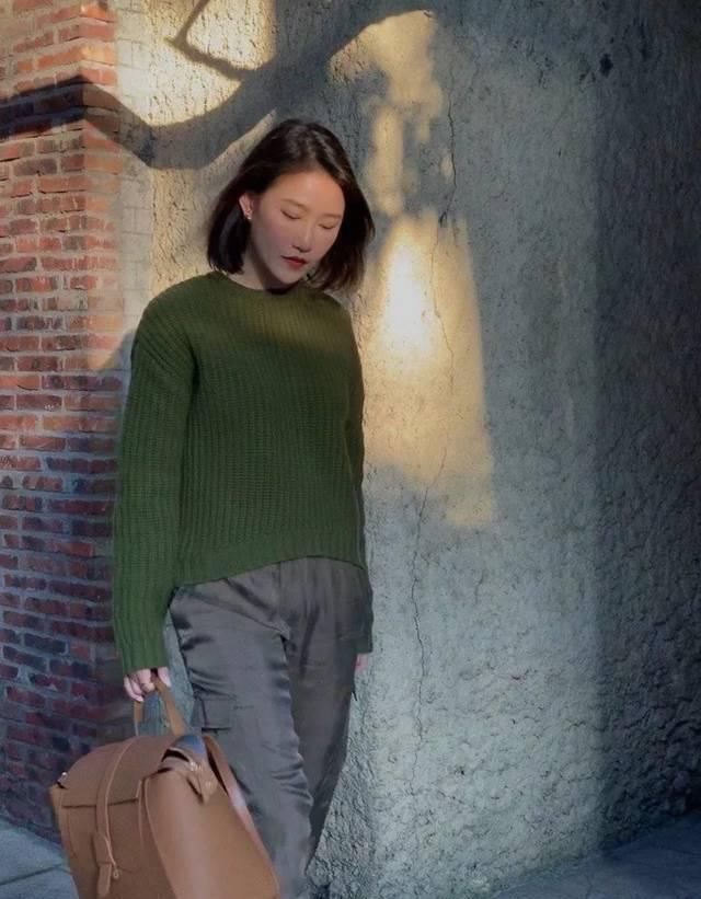  「女性」是这种酷帅的“男子汉风”牛仔裤子，要我的长裙都失宠了！
