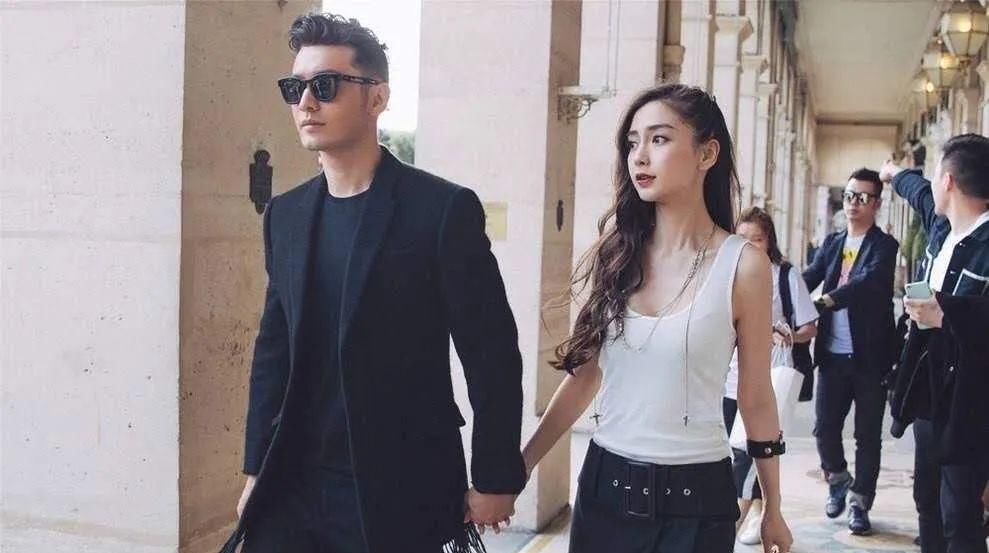  baby和黄晓明：Baby早期参加《快本》, 皮肤水嫩颜值太高, 内涵黄晓明前女友获赞