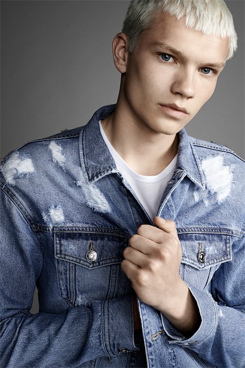 JACK &amp; JONES打造牛仔定制馆，王博文空降担任“首席体验官”