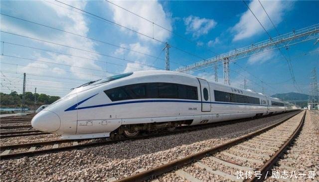 坐高铁时，为何网上已经没票，但高铁上却有很多空位乘务告诉你