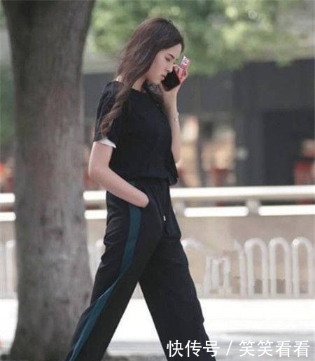  「美女」个性时尚的美女街拍：当三个美女一起上楼，轻松释放女神气场！