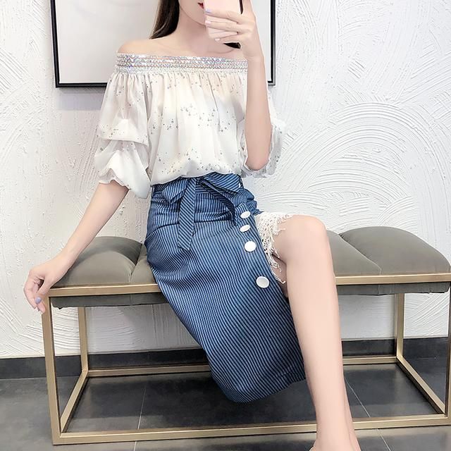 连衣裙嘛，谁没有好几件，要知道这可是偷懒的好办法