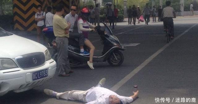 碰瓷集团遭人恨，为求逼真先断手臂再诈财，合作天衣无缝