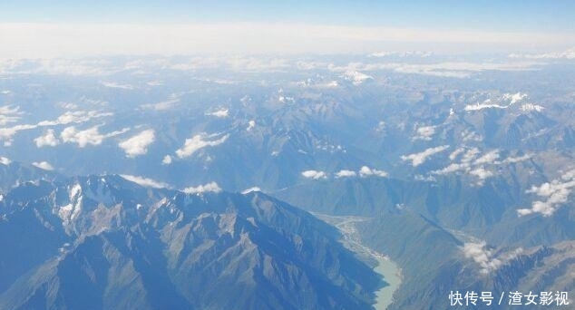 世界上除了南极和北极,还有个“第三极”,但不是珠穆朗玛峰