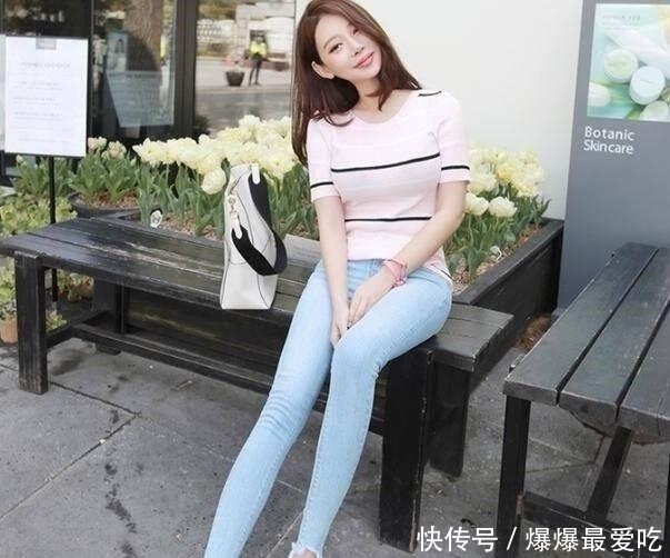 『低调』牛仔裤:低调简洁,细腻舒适,尽显女人知性美,美丽就是这么简单