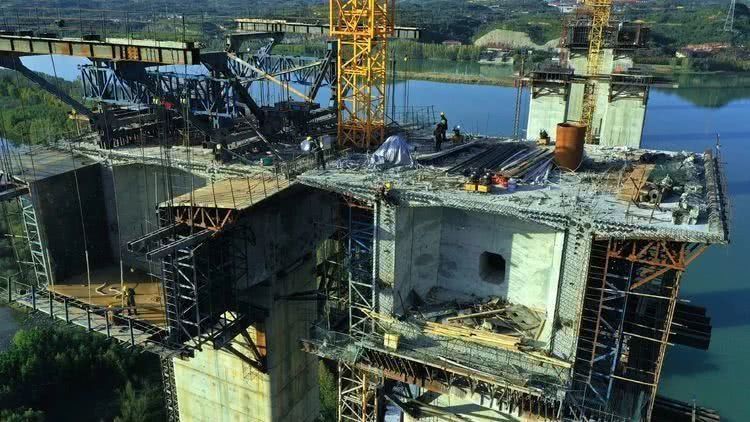  [一桥]一桥飞架黄河南北，天堑将变通途！