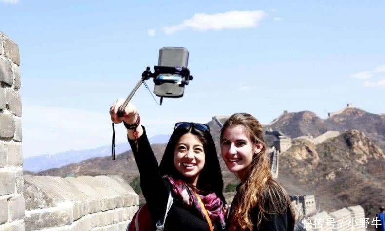 中国高铁到底有多耗电？看完网友：一直在亏损，我信了