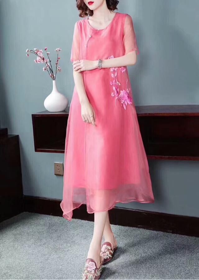 今夏最舒服的连衣裙，新中式改良旗袍！穿出东方女性的雅韵风情！