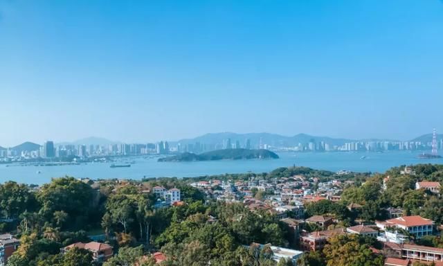 迪士尼被告，乔家大院摘牌5A，国内这些景区的“坑”不要再踩了