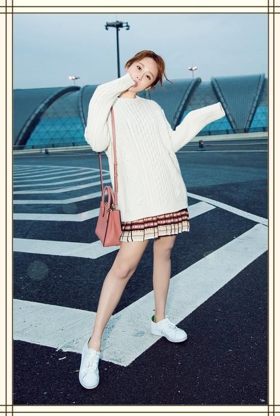 我天,这真的是杨紫?笑起来像个皱巴巴的老太太,真的只有25岁吗