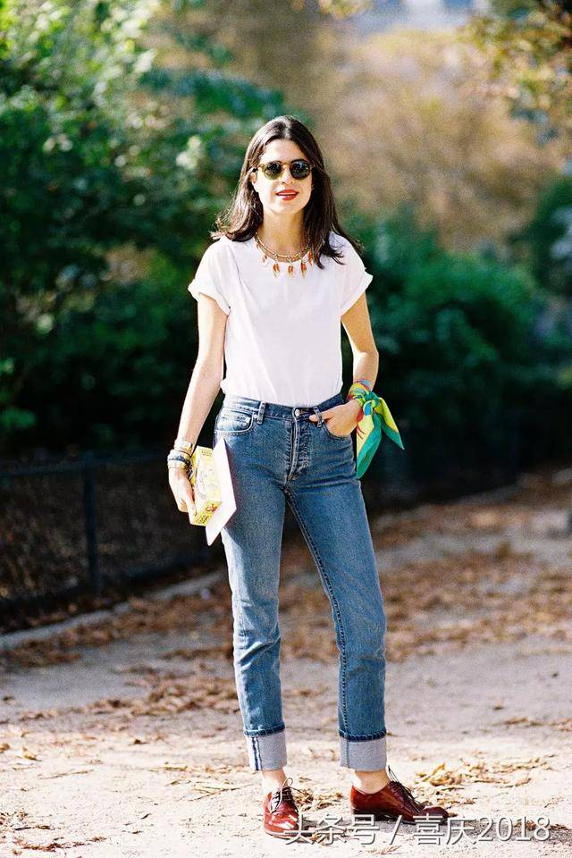 夏天最火的搭配＂T恤+裤＂!舒适时髦又吸睛，谁穿谁好看!