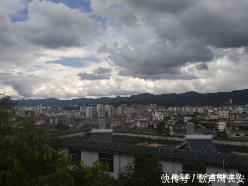 云南面积最大的城市,相当于两个昆明,拥有机场却至今未开通火车 云南面积最大的城市,相当于两个昆明,拥有机场却至今未开通火车