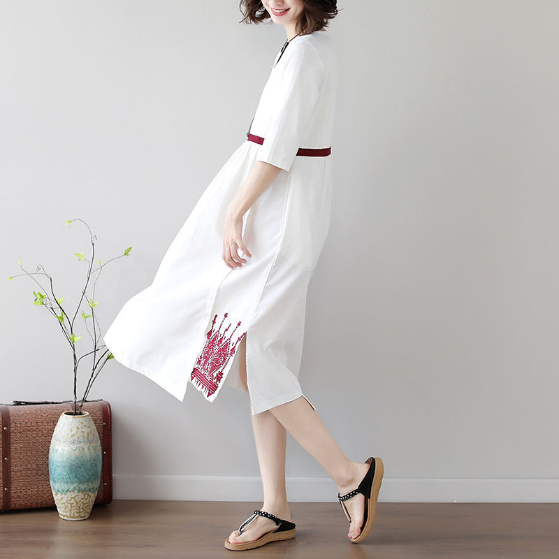 高端大气的连衣裙,比西装旗袍还要舒适,小姨借钱也要买