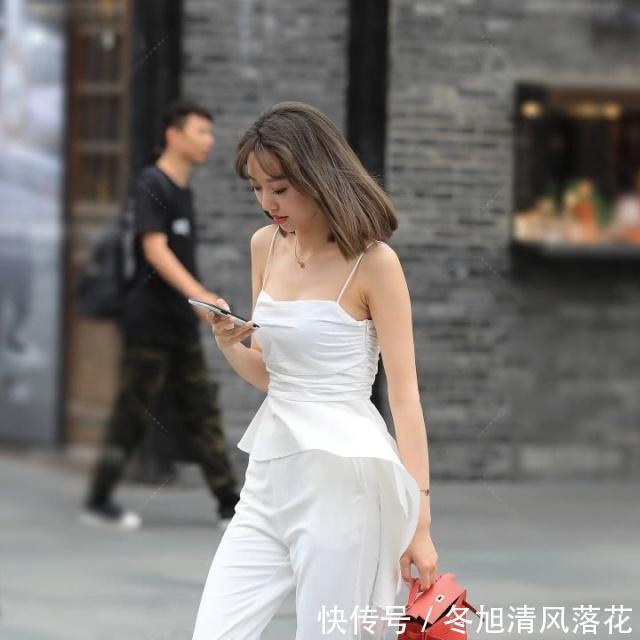 『摄影』摄影-小家碧玉的吊带衫,小姐姐给人初恋的感觉