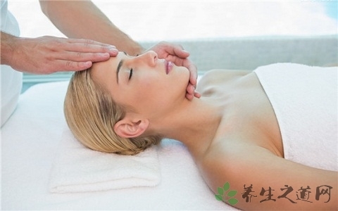 毛孔堵塞是什么原因